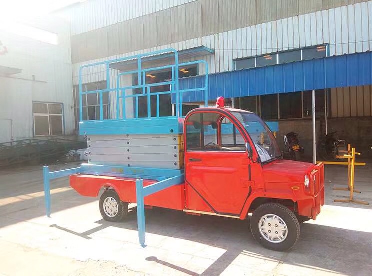 車載式升降機(jī)從廣東發(fā)出 車載式升降機(jī)